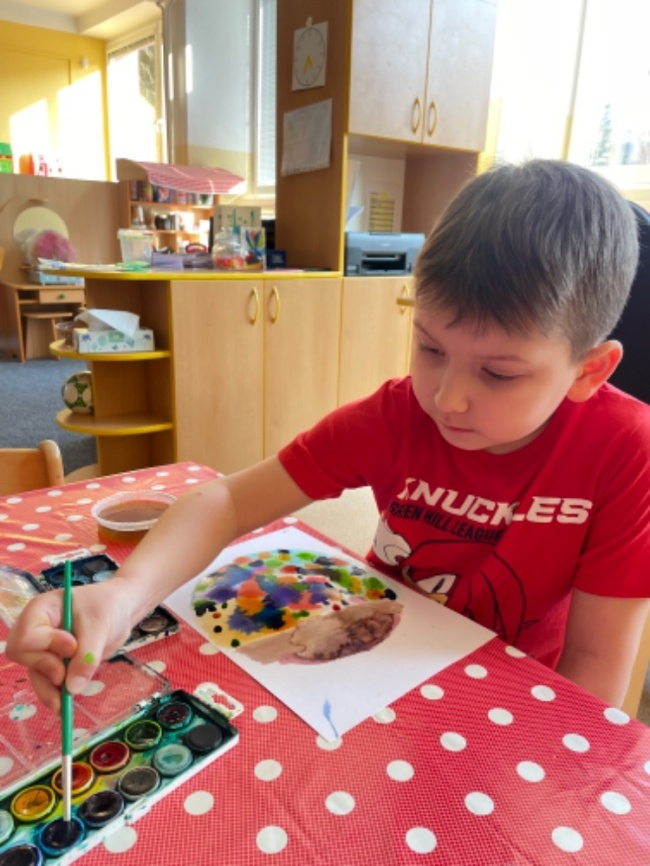 5.A Program Barevné planetky + následna výtvarná činnost